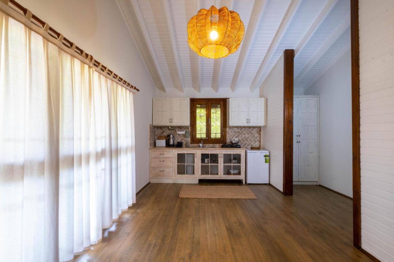 Kimera - Akdeniz Bahcesi Apart Hotel Çıralı Esterno foto